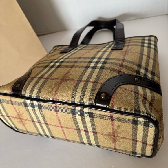 AUTHENTIC LARGE TOTE BAG BURBERRY. - Picture 17 of 17